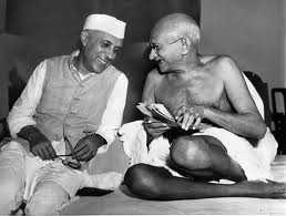 Gandhi-Nehru to Anna-Kejriwal: an interesting cross-era analogy